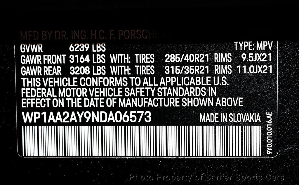 Used 2022 Porsche Cayenne Platinum Edition AWD/4WD image 44