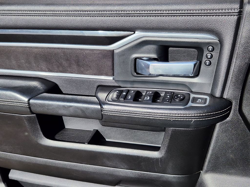 Used 2020 RAM 2500 Laramie image 6