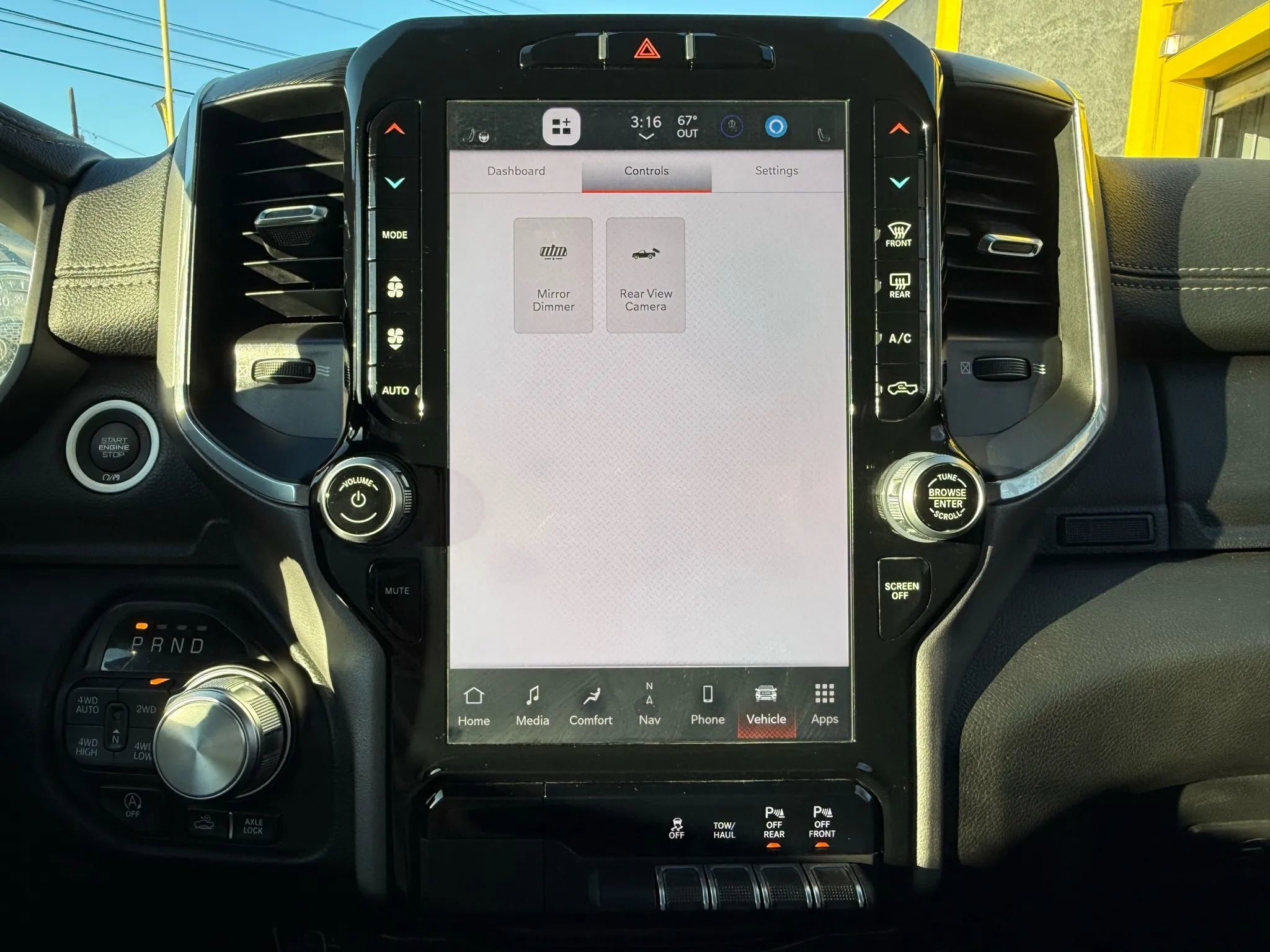 Used 2023 RAM 1500 Laramie image 17