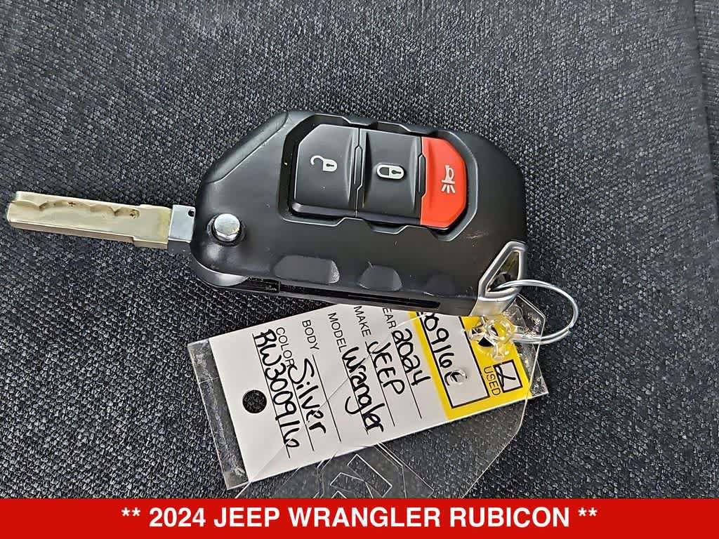 Used 2024 Jeep Wrangler Unlimited Rubicon AWD/4WD image 35