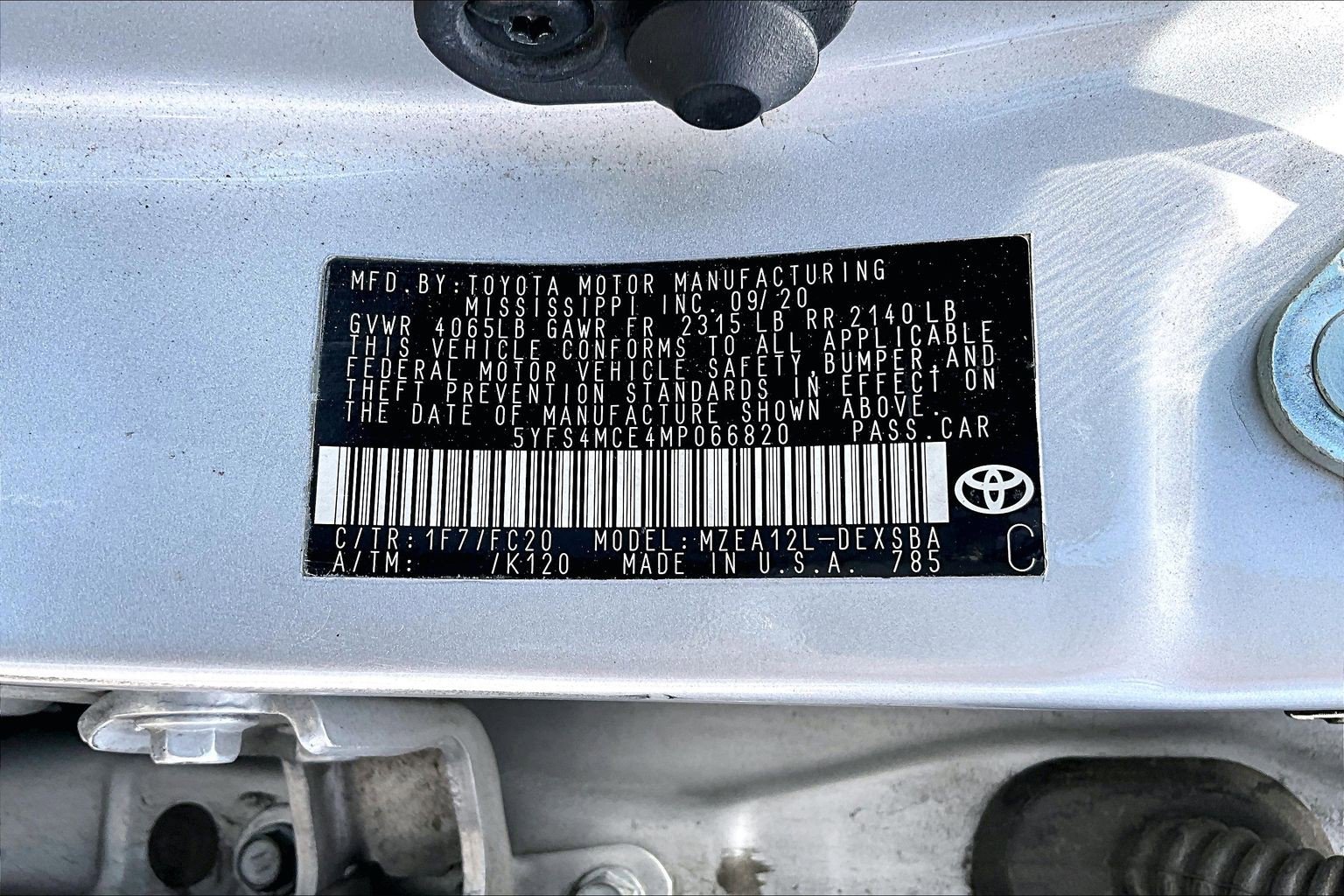 Used 2021 Toyota Corolla SE w/ Carpet Mat Package (TMS) FWD image 11