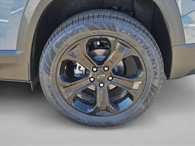 New 2026 Chevrolet Equinox LT w/ Midnight Edition FWD image 10