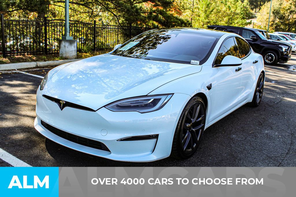 Used 2021 Tesla Model S Plaid image 3