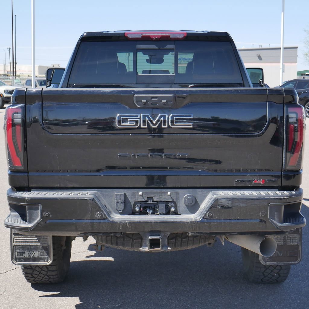 Used 2024 GMC Sierra 2500 AT4X AWD/4WD image 10