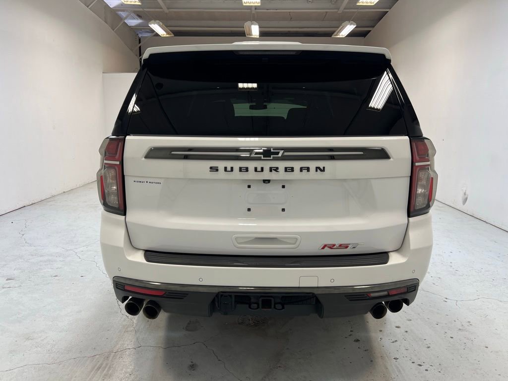 Used 2022 Chevrolet Suburban RST w/ Sport Performance Package image 9