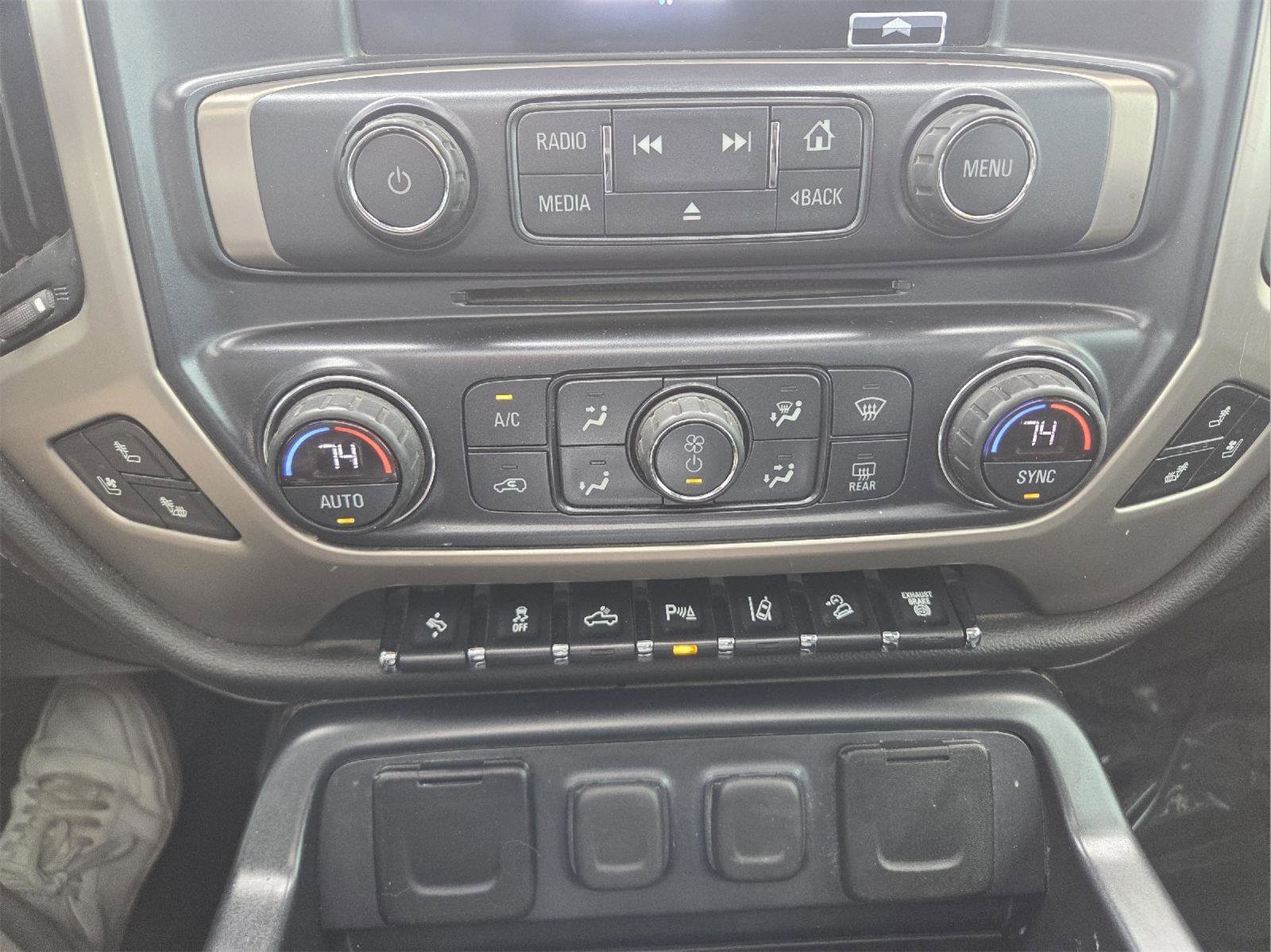 Used 2017 GMC Sierra 2500 Denali w/ Duramax Plus Package image 18