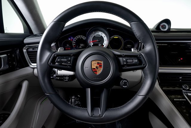 Used 2023 Porsche Panamera Turbo S image 39