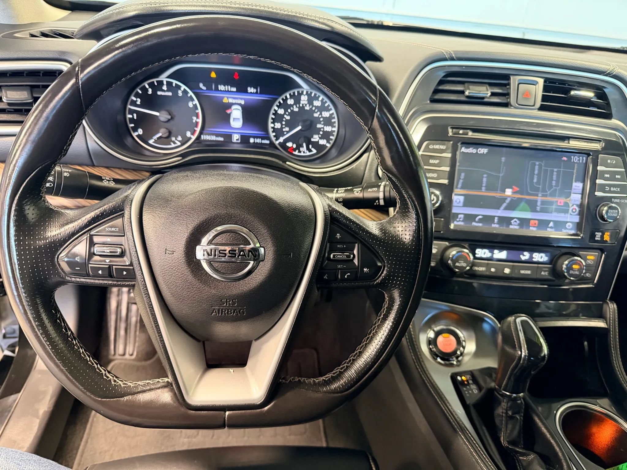 Used 2017 Nissan Maxima Platinum w/ Medallion Package FWD image 8