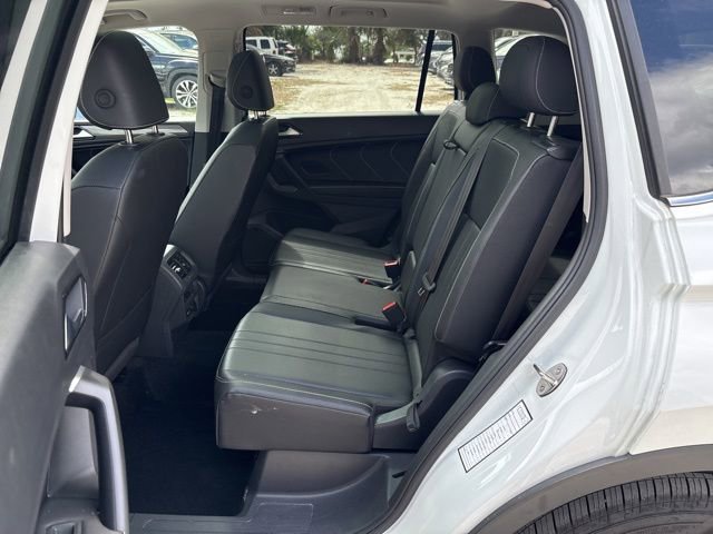 Used 2024 Volkswagen Tiguan SE image 6