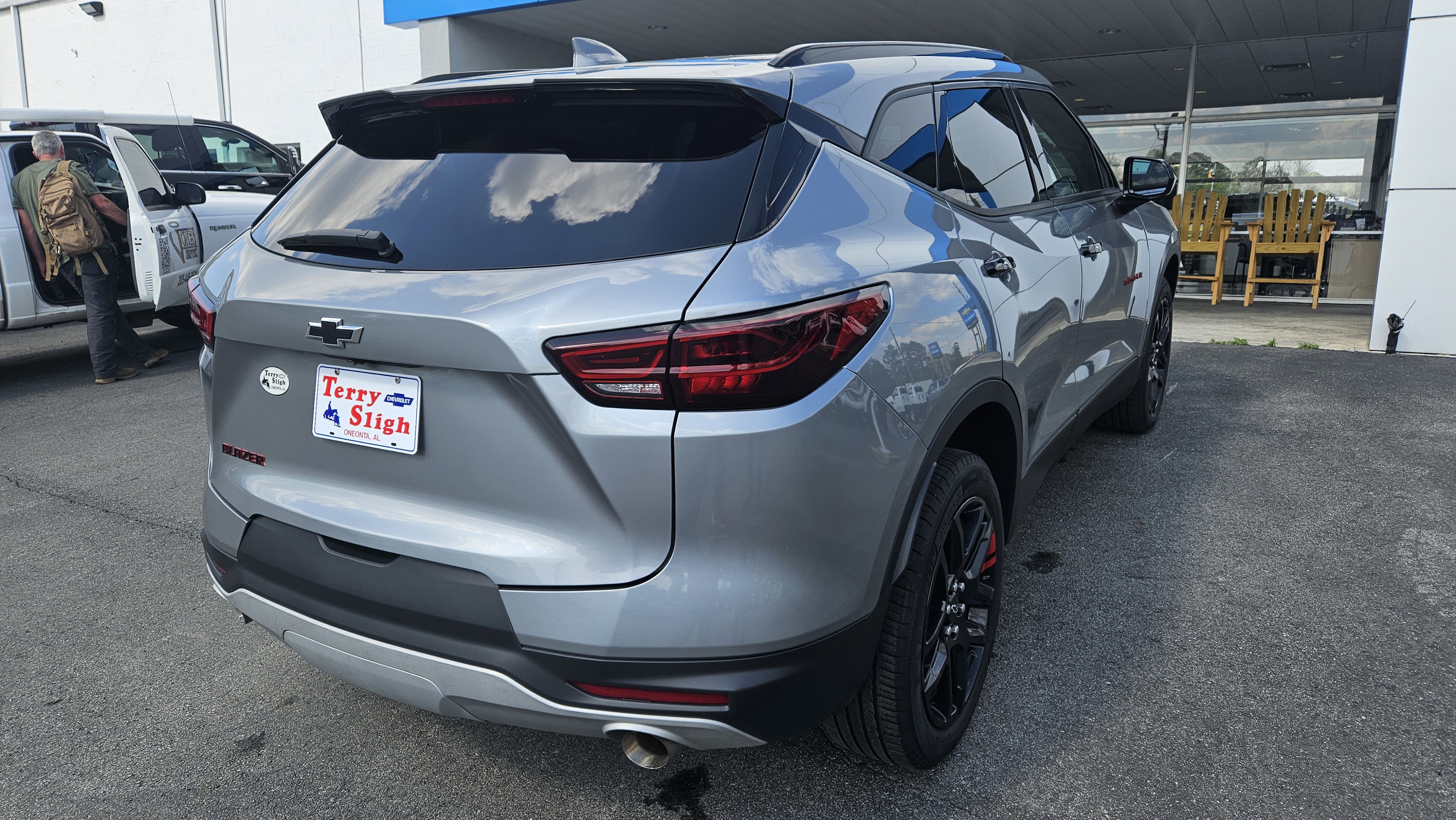 Used 2024 Chevrolet Blazer LT w/ Redline Edition image 6