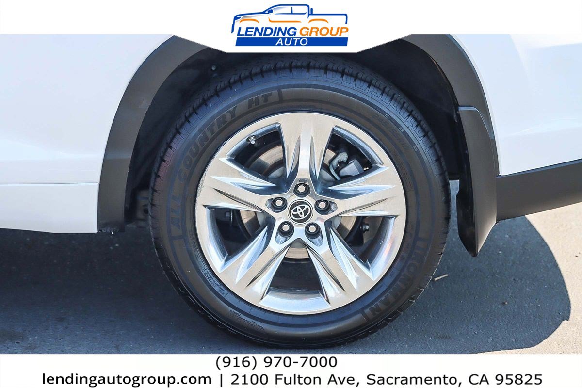 Used 2019 Toyota Highlander Limited image 10