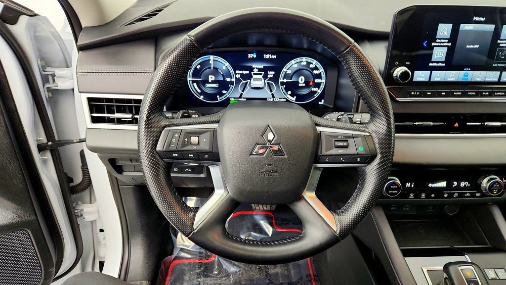 Used 2024 Mitsubishi Outlander Ralliart image 14