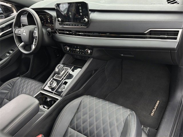 Used 2023 Mitsubishi Outlander SEL image 39