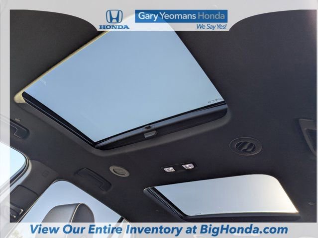 Used 2023 Chevrolet Traverse Premier w/ Redline Edition image 25