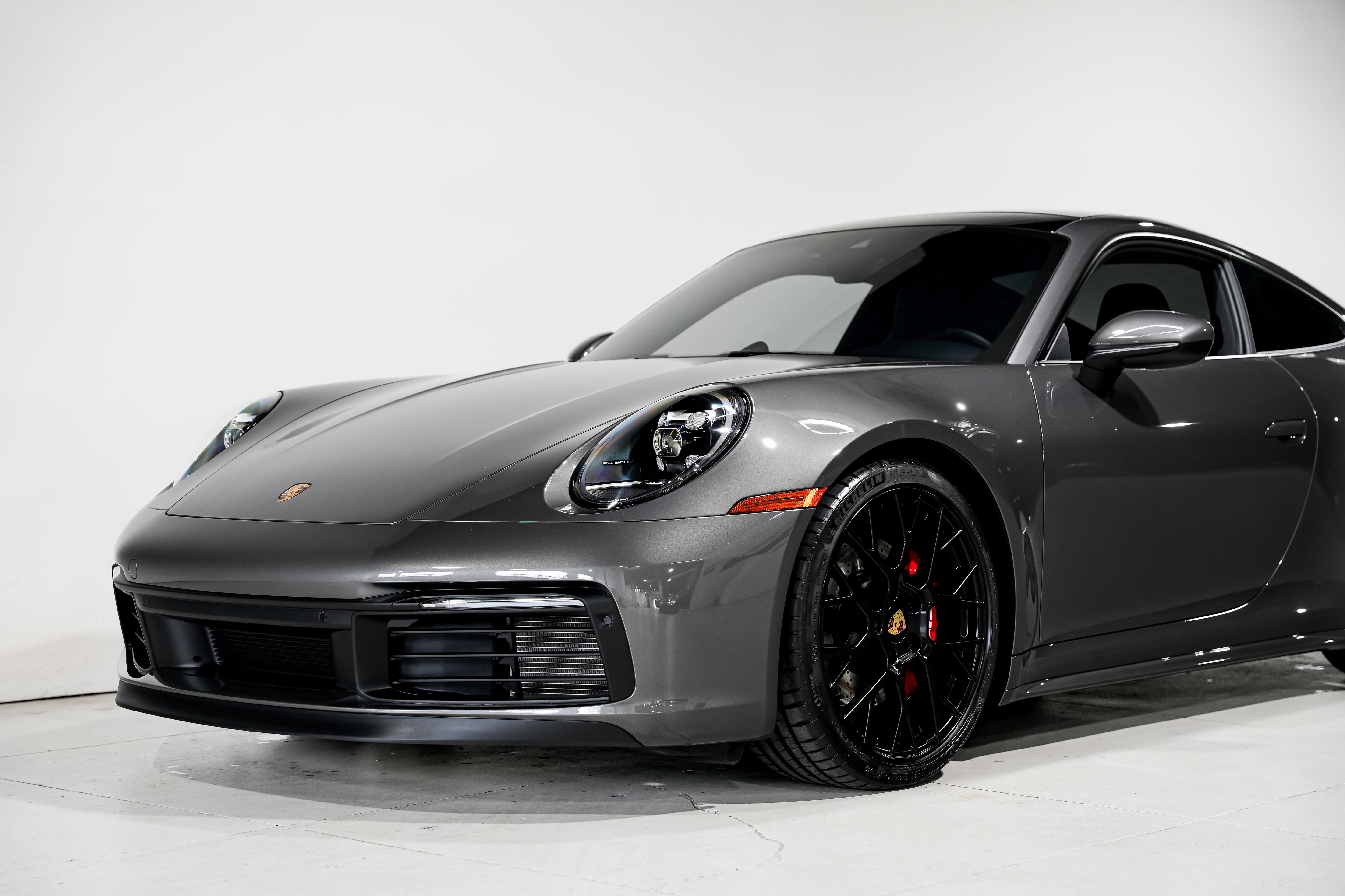 Used 2024 Porsche 911 Carrera S RWD image 32