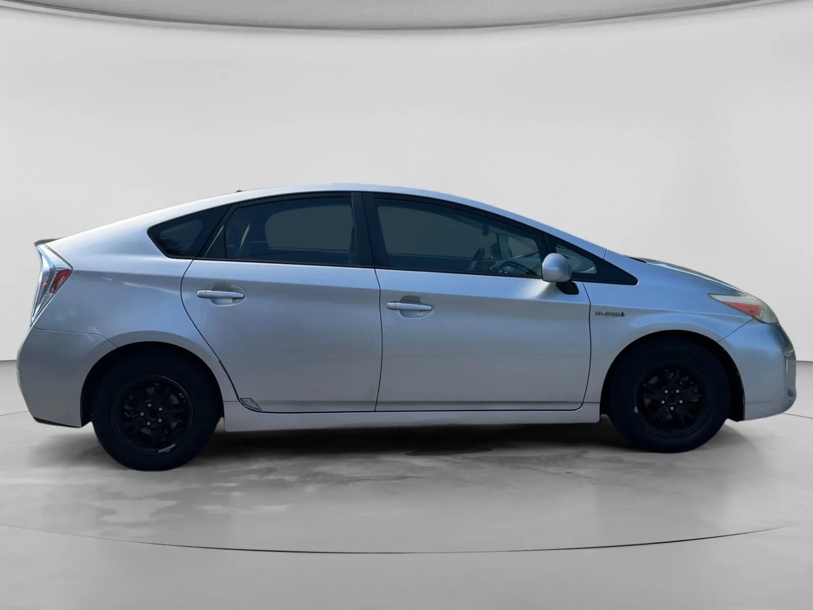Used 2014 Toyota Prius Two FWD image 6