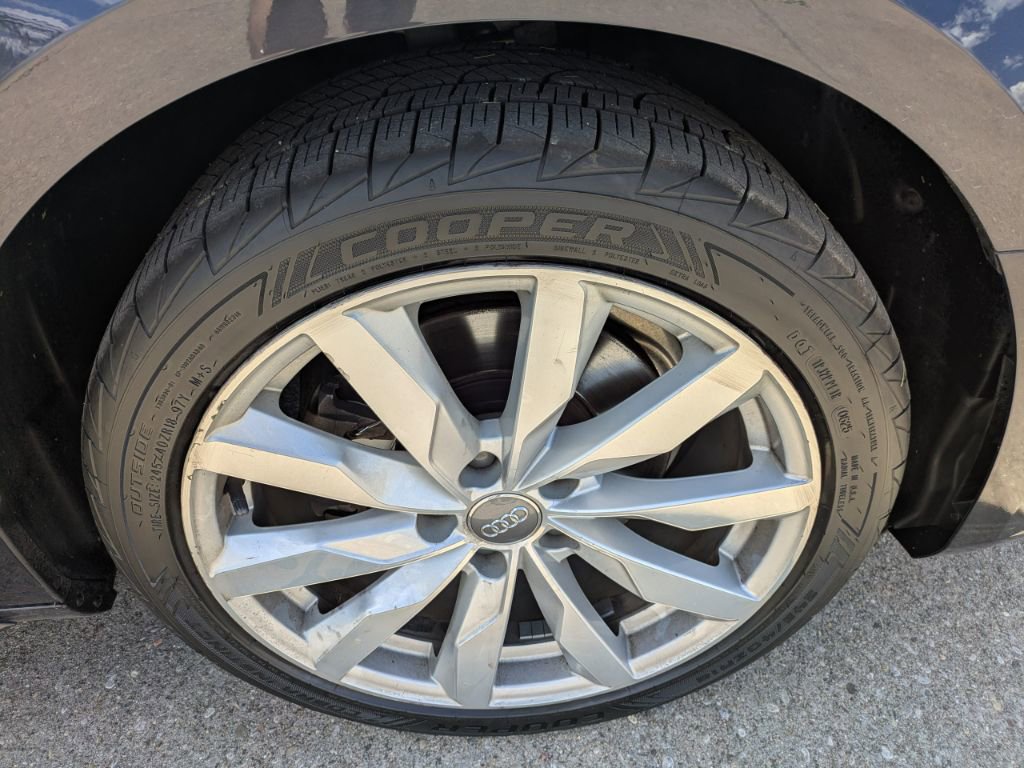 Used 2018 Audi A4 2.0T Ultra Premium w/ Convenience Package FWD image 20