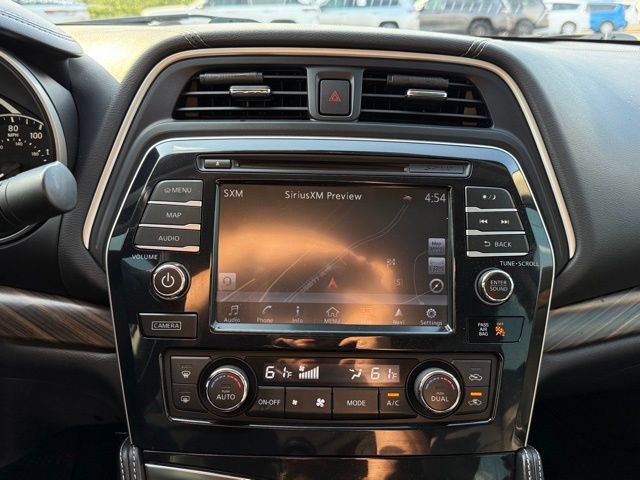 Used 2017 Nissan Maxima Platinum FWD image 21