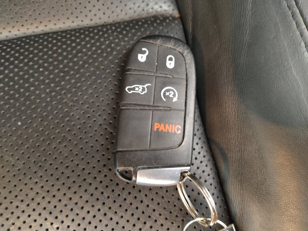 Used 2018 Jeep Grand Cherokee Summit AWD/4WD image 32