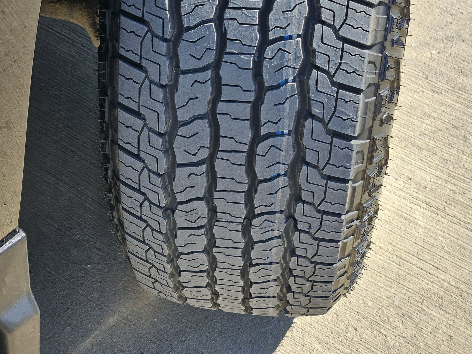 Certified 2024 Chevrolet Silverado 1500 High Country image 15