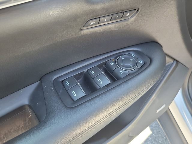 Used 2019 Cadillac XT5 Luxury FWD image 9