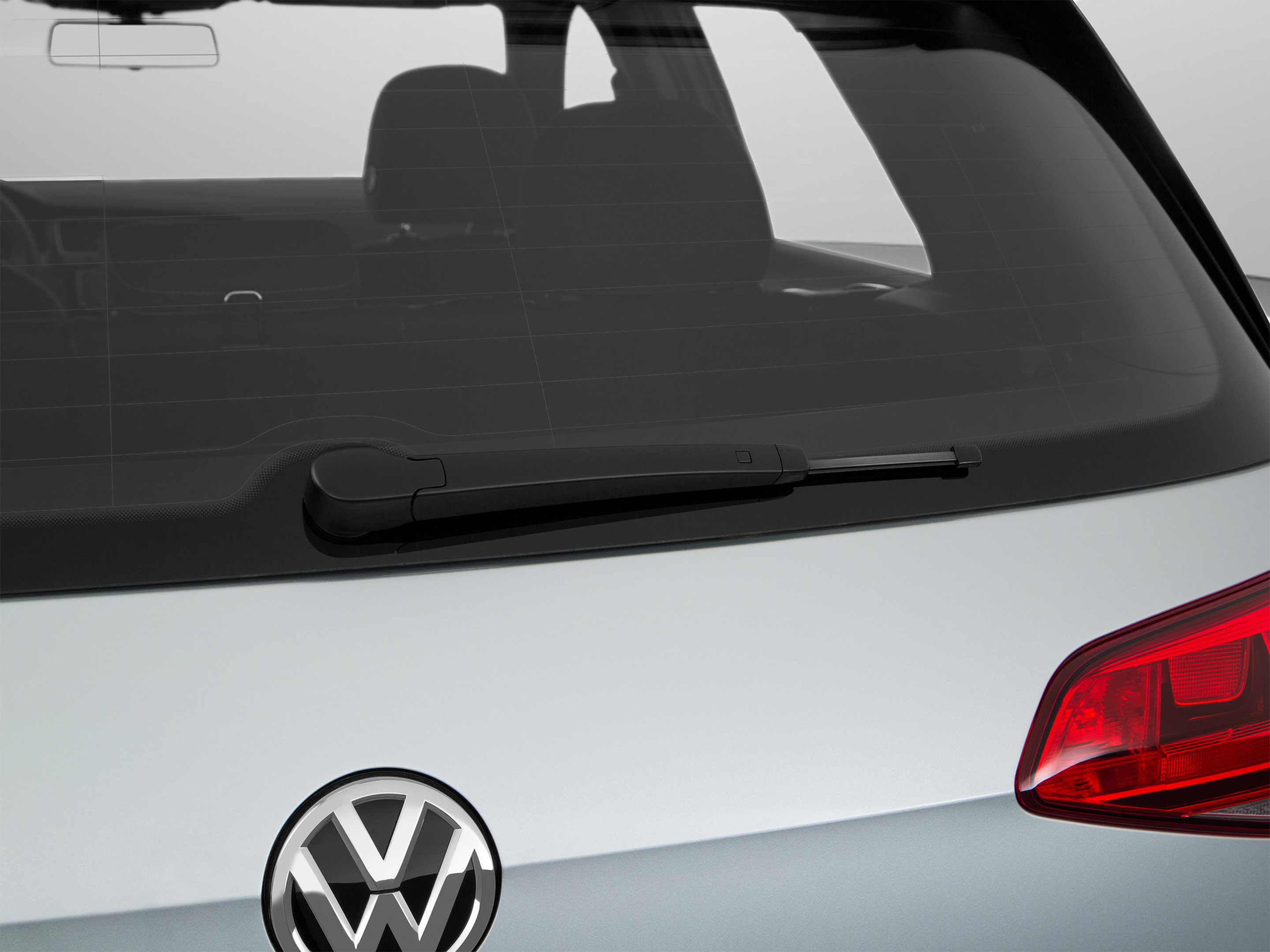 Used 2017 Volkswagen Golf 4-Door FWD image 57