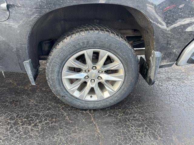 Used 2022 Chevrolet Silverado 1500 LTZ AWD/4WD image 27