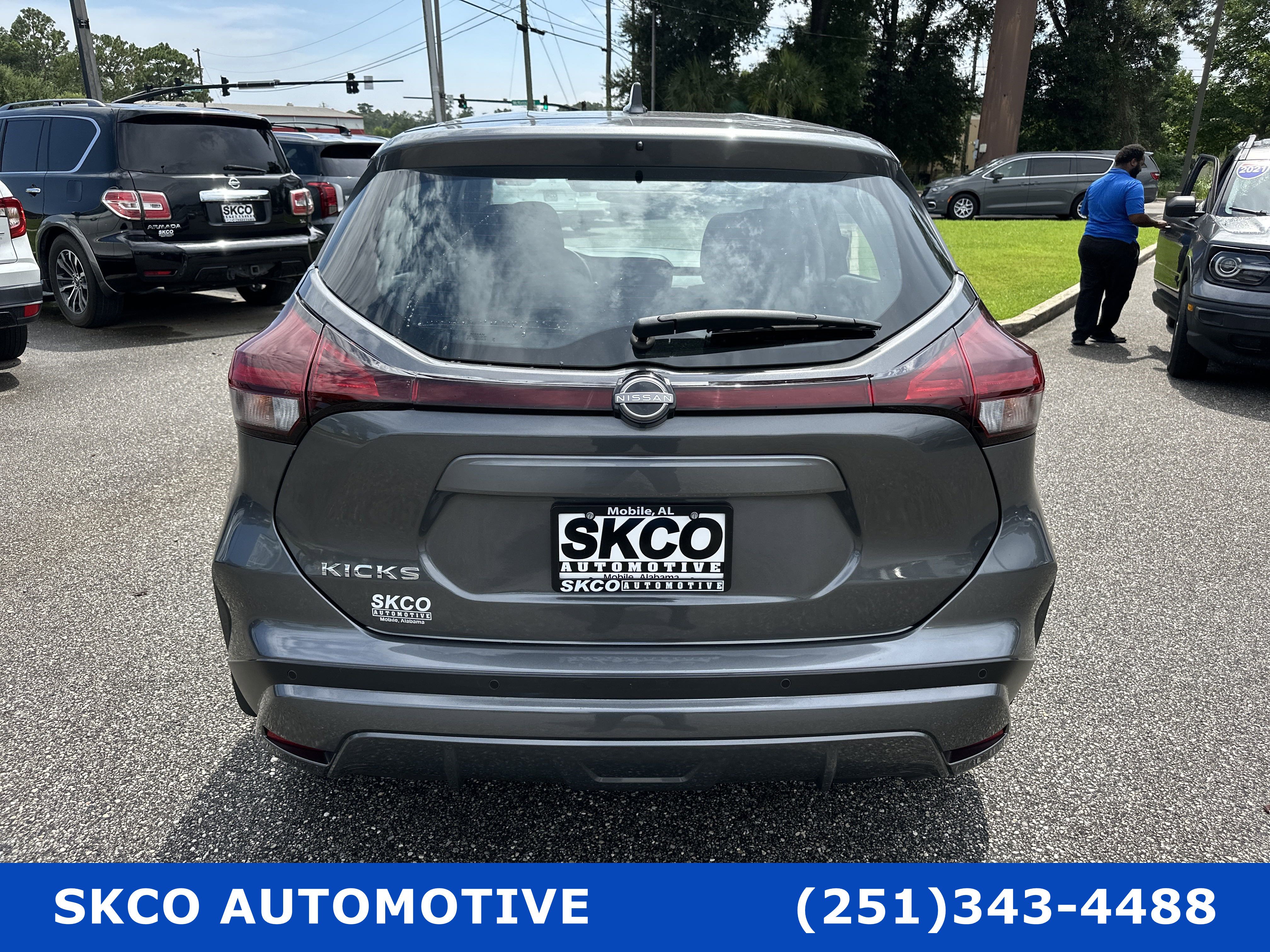 Used 2024 Nissan Kicks S image 4