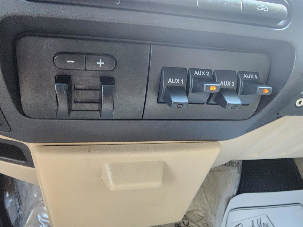 Used 2010 Ford F250 XLT image 16