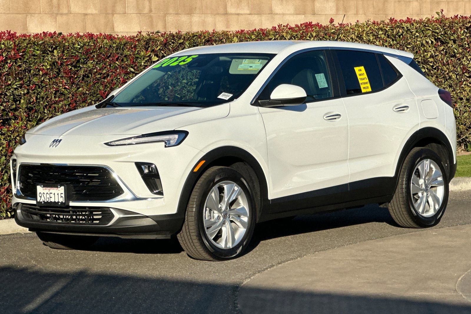 Certified 2025 Buick Encore GX Preferred image 8