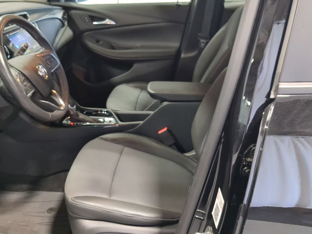 Used 2023 Buick Encore GX Select w/ Sport Touring Package AWD/4WD image 16