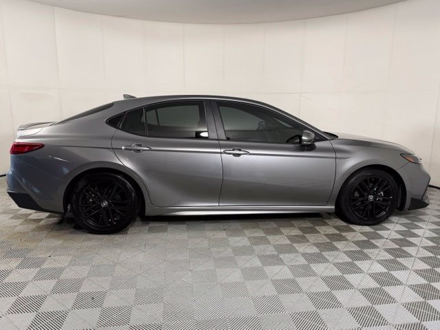 Used 2026 Toyota Camry SE w/ Multimedia Upgrade Package FWD image 9