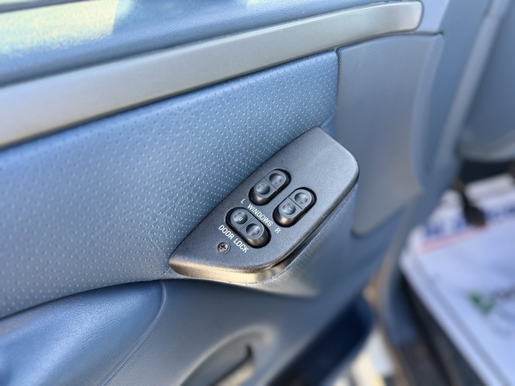 Used 1994 Ford F350 XL image 24