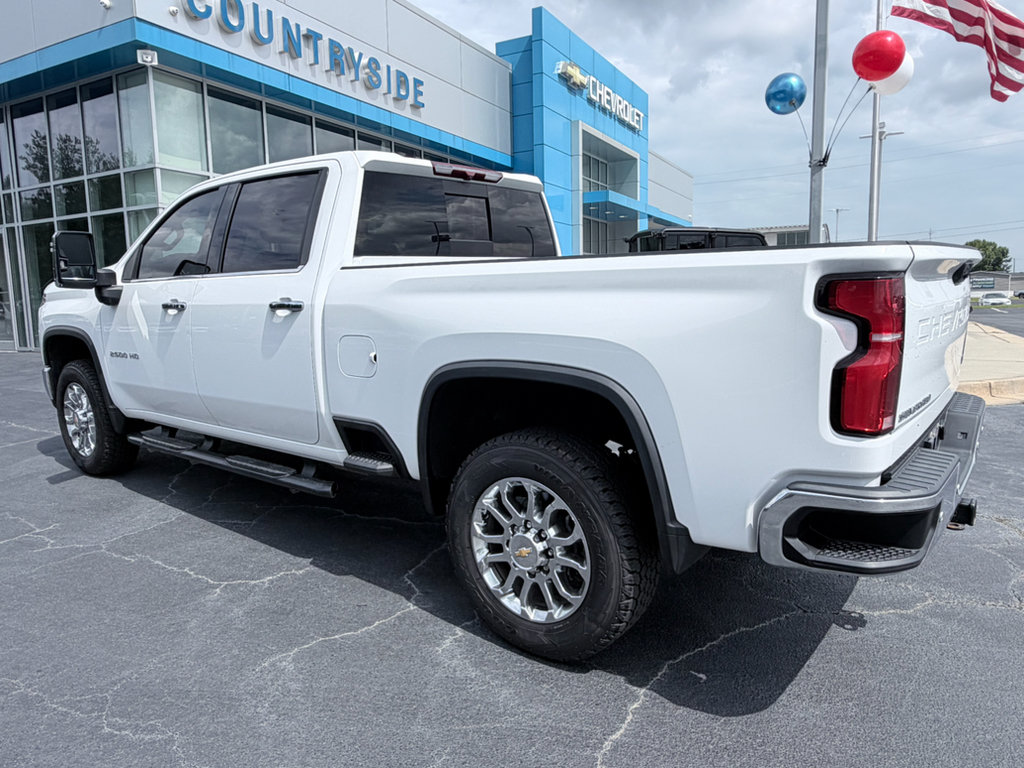 Used 2024 Chevrolet Silverado 2500 LTZ w/ LTZ Plus Package AWD/4WD image 7