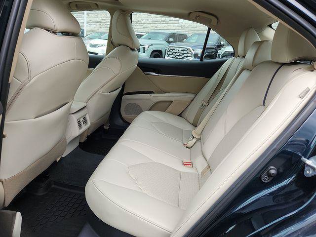 Certified 2021 Toyota Camry XLE w/ Cold Weather Package FWD image 10