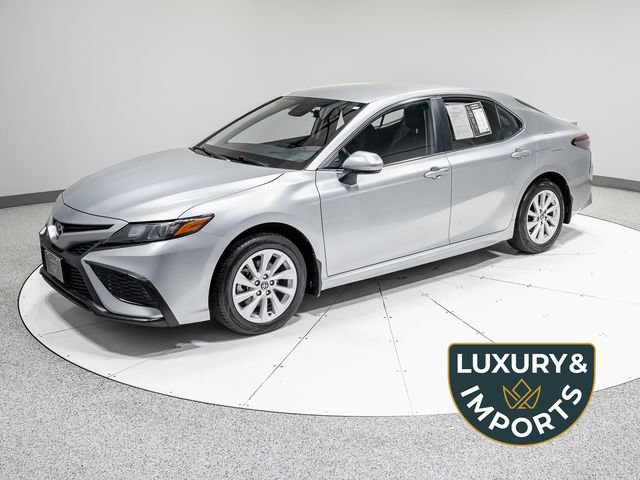 Used 2024 Toyota Camry SE