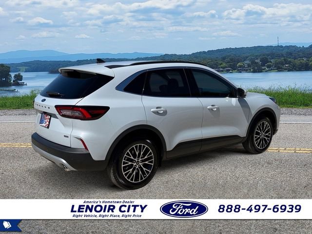 Used 2025 Ford Escape SE w/ PHEV Premium Package FWD image 3