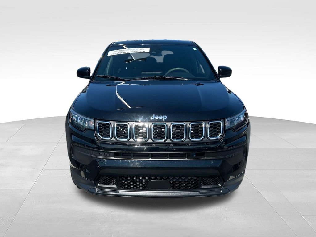 Used 2024 Jeep Compass Sport AWD/4WD image 9