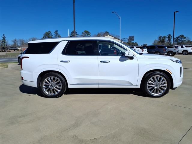 Used 2020 Hyundai Palisade Limited FWD image 2