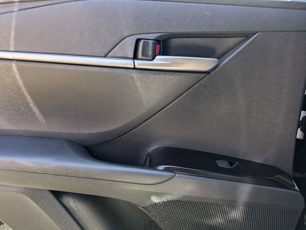Used 2025 Toyota Camry LE image 26