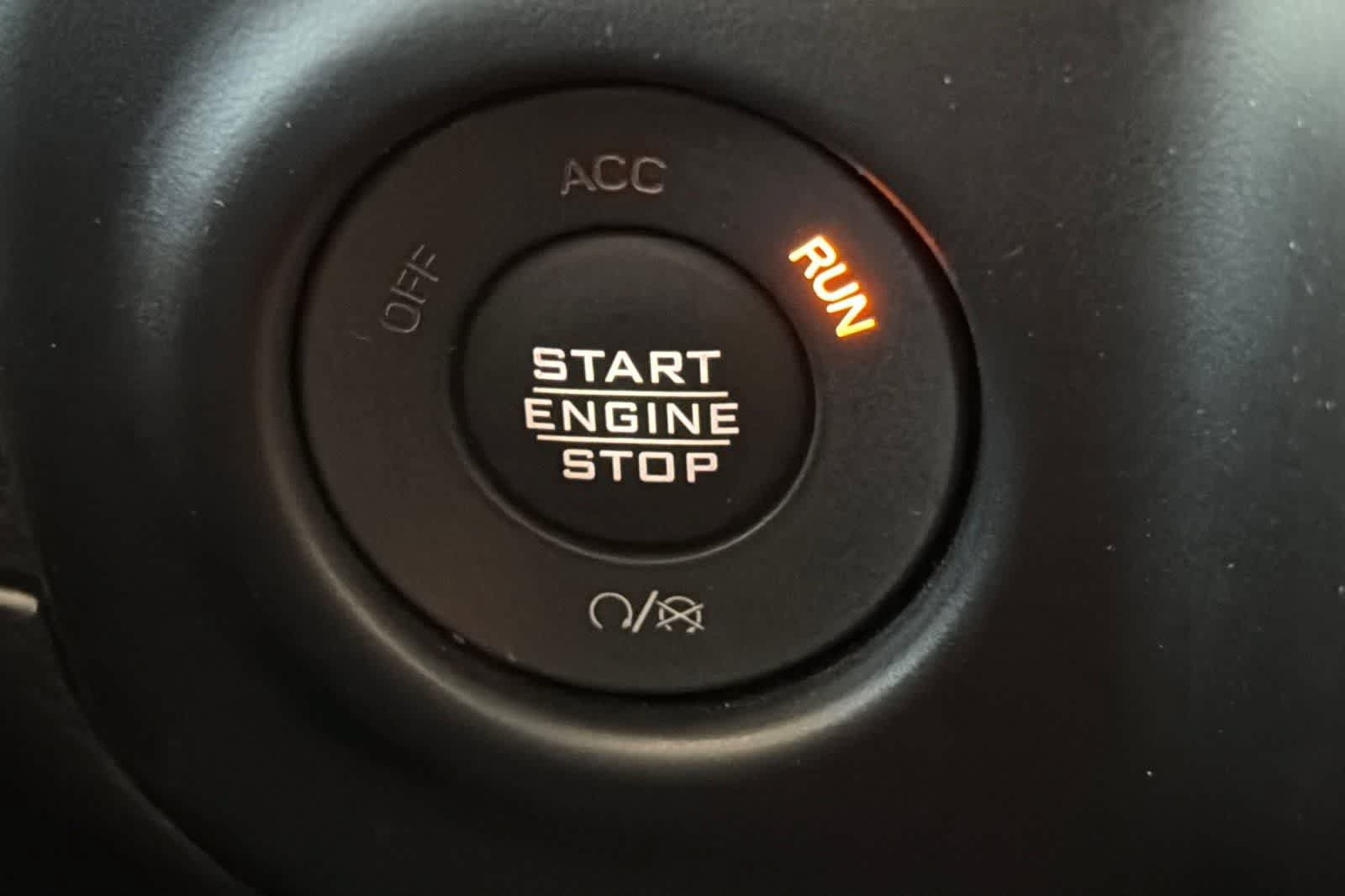Used 2021 Jeep Wrangler Sport AWD/4WD image 23