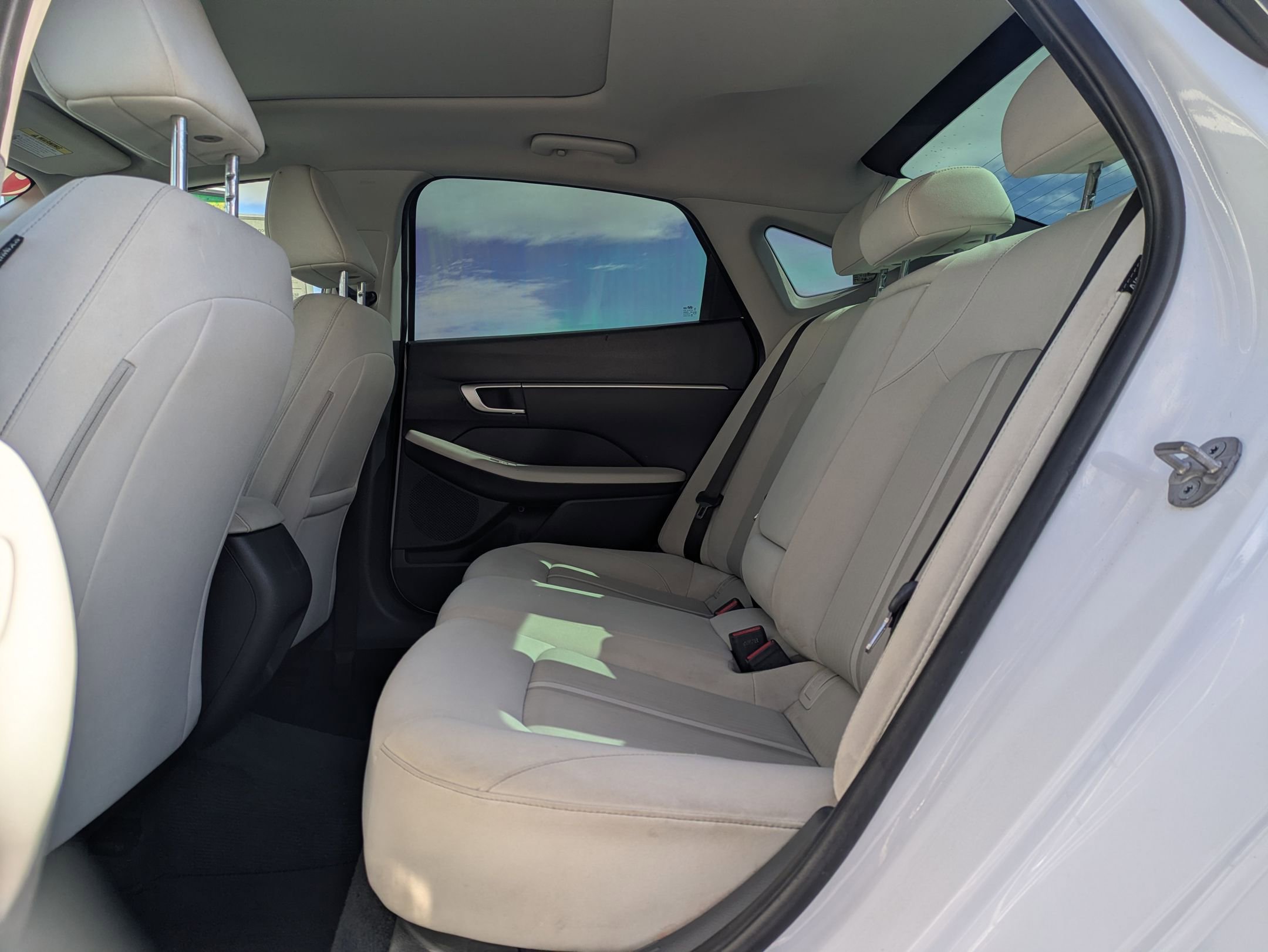 Certified 2024 Hyundai Sonata SEL w/ Convenience Package FWD image 14