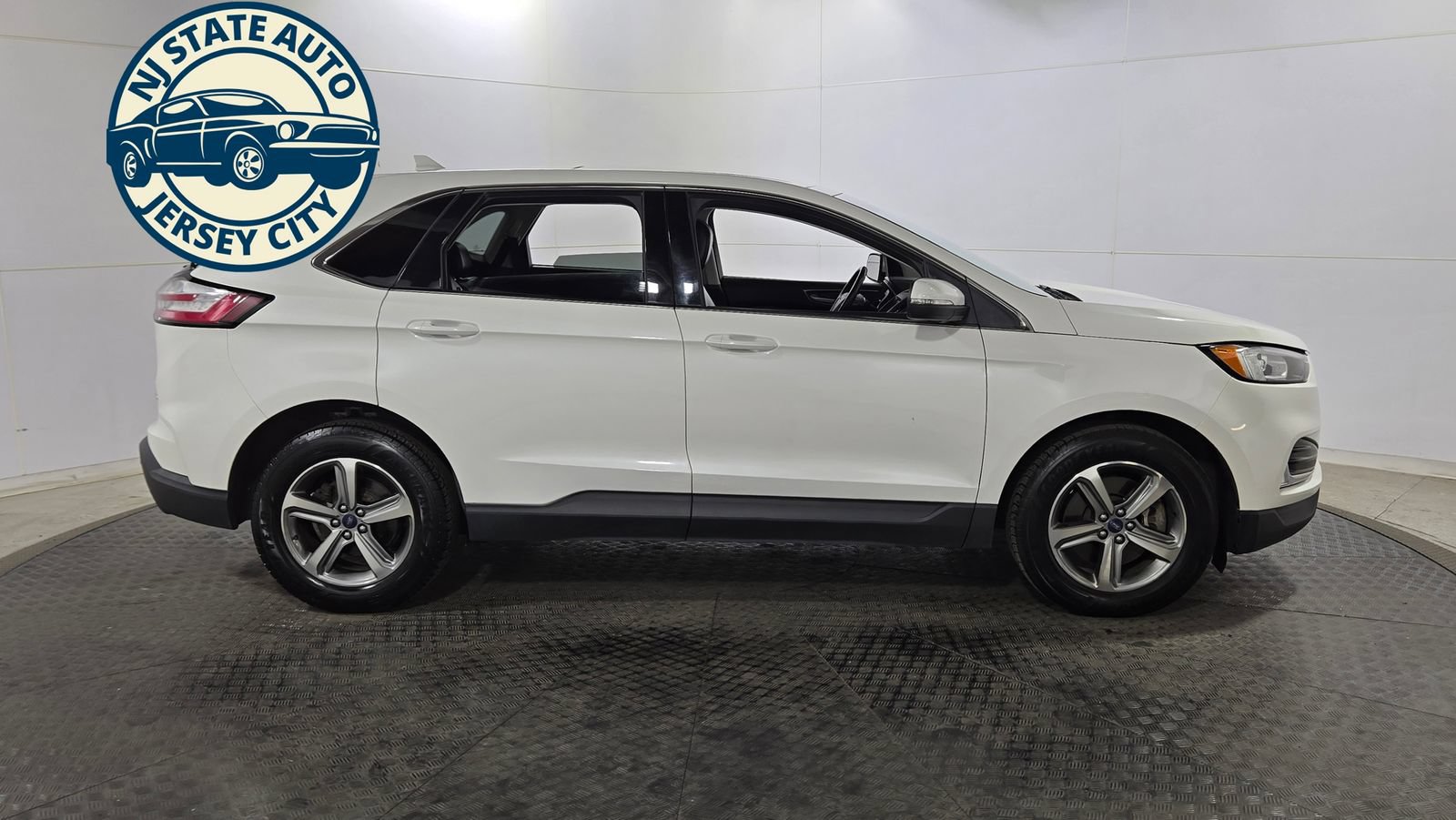 Used 2020 Ford Edge SEL w/ Convenience Package AWD/4WD image 14