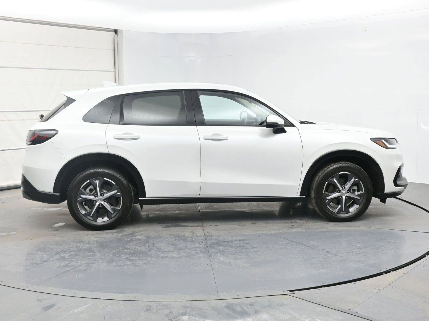 Used 2024 Honda HR-V EX-L image 26