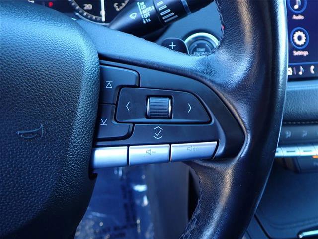 Used 2023 Cadillac XT4 Premium Luxury image 16