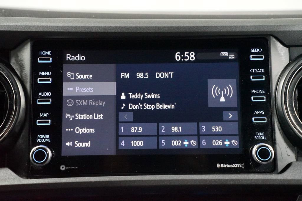 Used 2020 Toyota Tacoma TRD Off-Road w/ Technology Package image 18