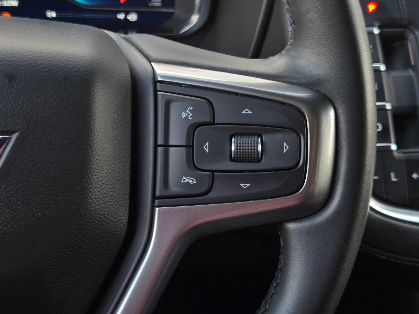 Used 2024 Chevrolet Tahoe LT RWD image 21