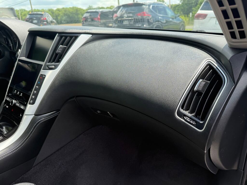 Used 2022 INFINITI Q50 Luxe w/ Cargo Package image 31