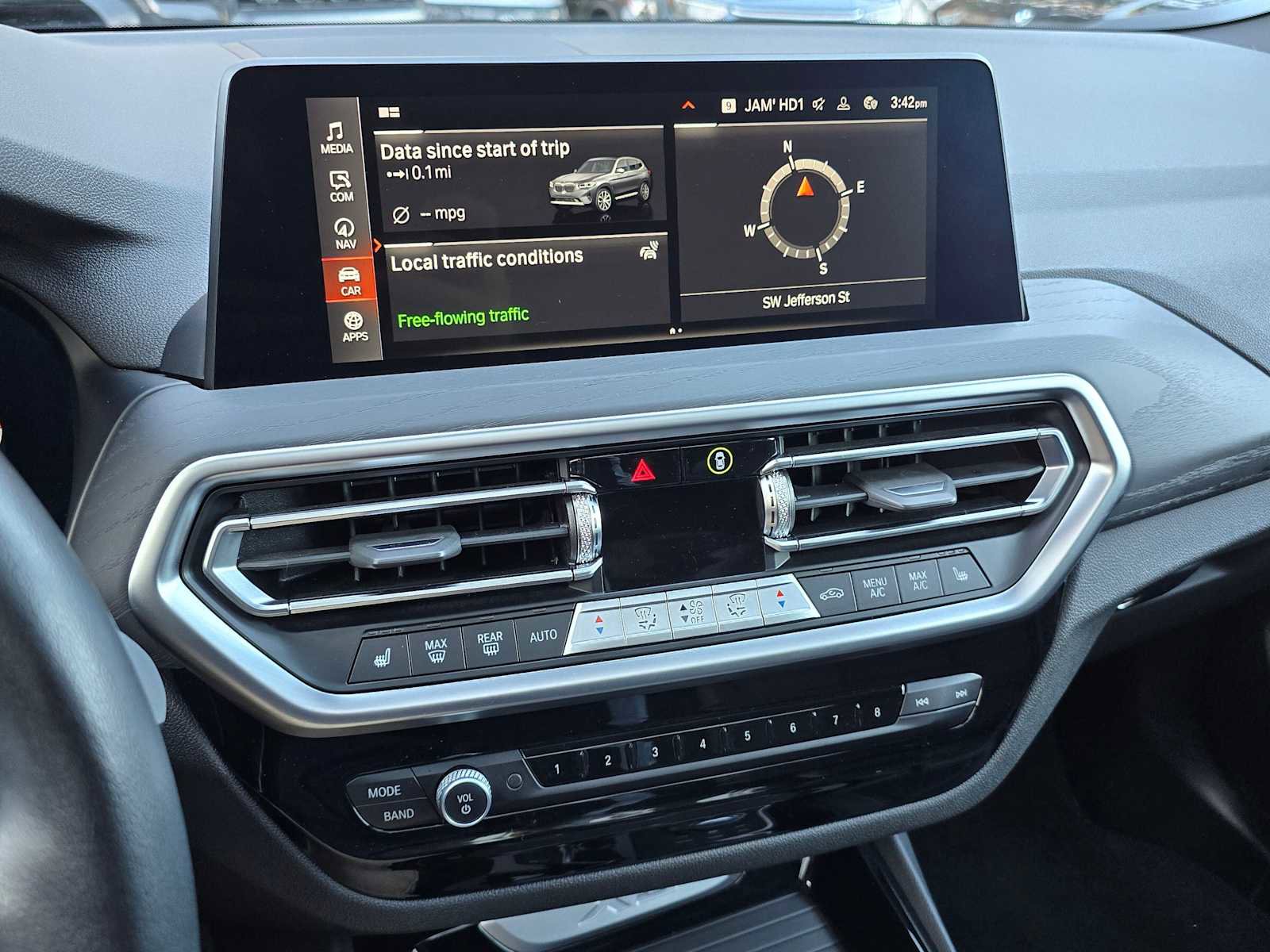 Used 2024 BMW X3 xDrive30i image 28