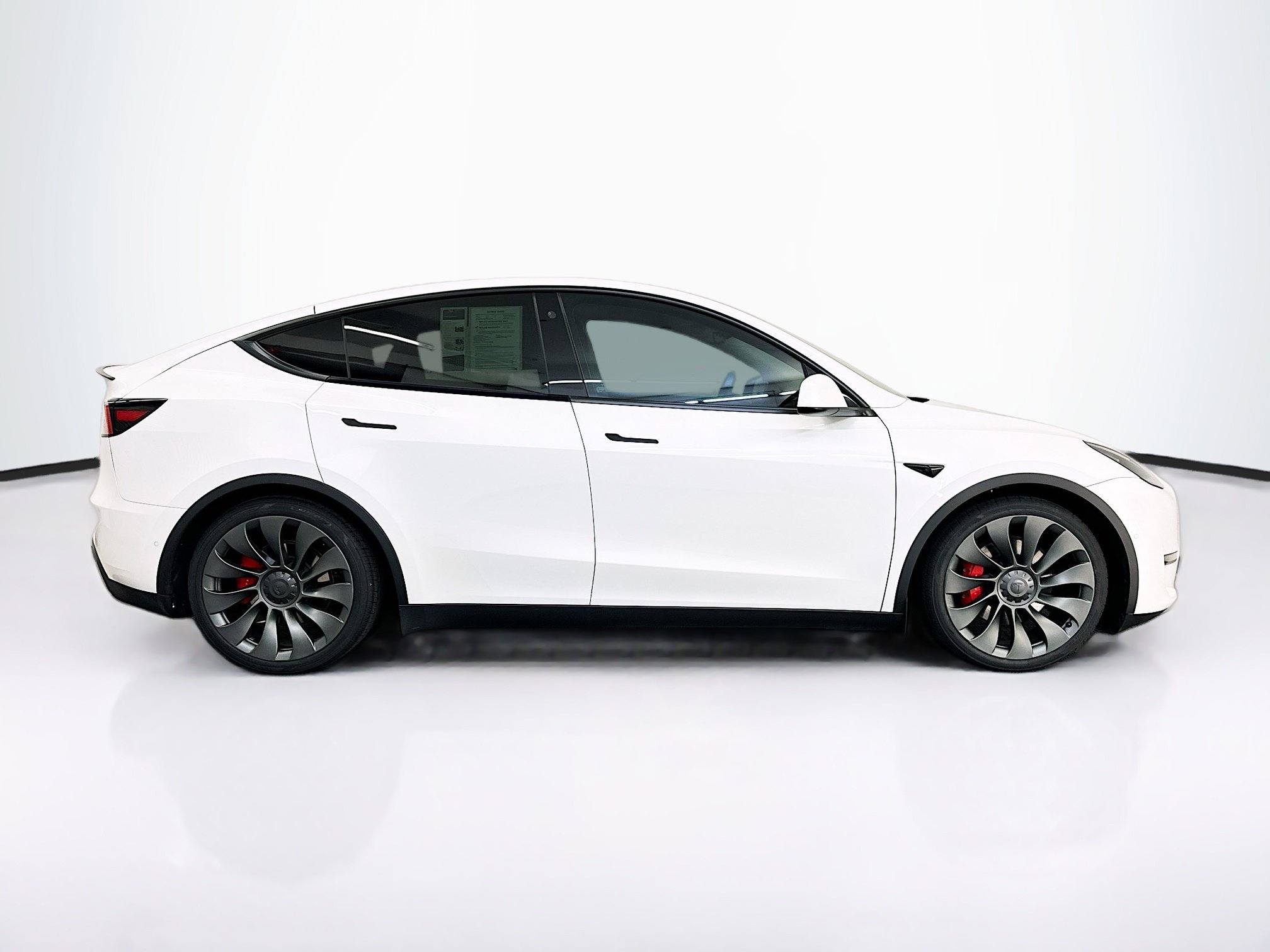 Used 2022 Tesla Model Y Performance AWD/4WD image 10